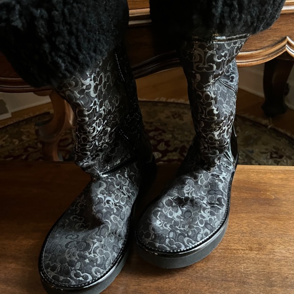 Coach Nikole Black Ugg Boot - Picture 3 of 3